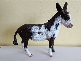 Cactus, donkey. Breyer Cl Donkey r/h in the 1990’s